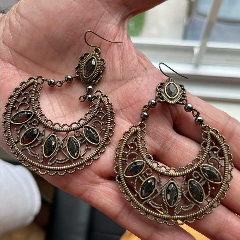 DARK METALLIC EARRINGS